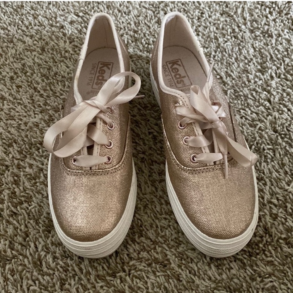 Keds shows - Picture 3 of 3